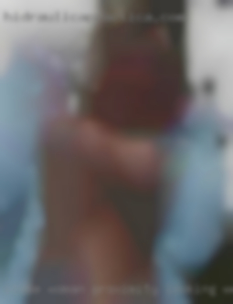 Close woman proximity looking would be ideal in Hillsboro Ohio.