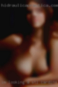 I'm looking a stl cardinal baseball women fan near El Paso.